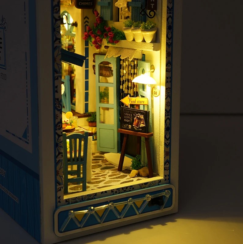 DIY Book Nook - Sea Breeze Mediterranean Street